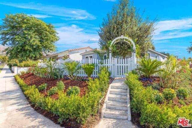 402 Birmingham Road Burbank, CA 91504