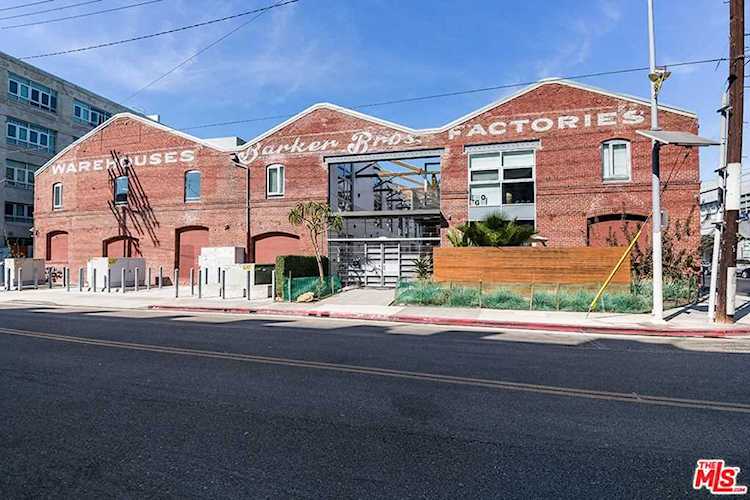 527 Molino Street #113 Los Angeles, CA 90013