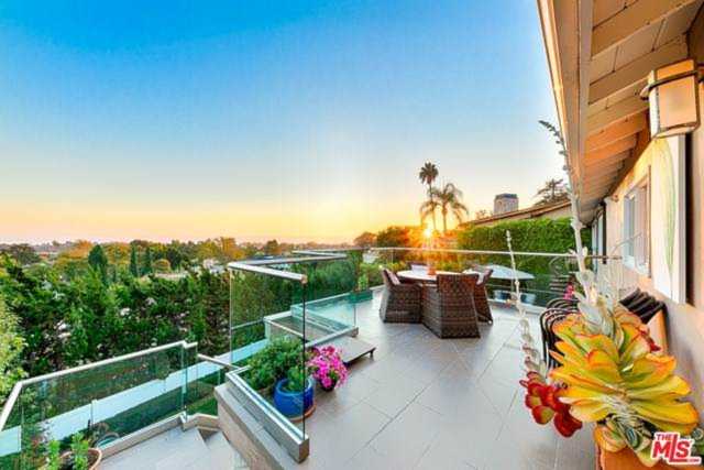 14940 Mc Kendree Avenue Pacific Palisades, CA 90272