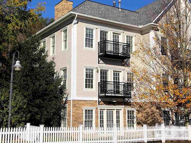 130 Depot St #A Stowe, VT 05672