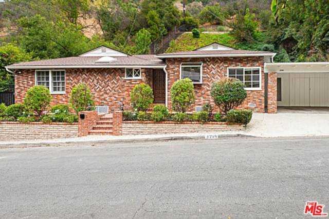 3708 Longview Valley Road Sherman Oaks, CA 91423