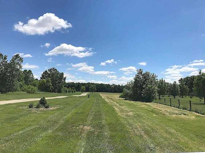 2160 N Three B S & K Road Sunbury, OH 43074