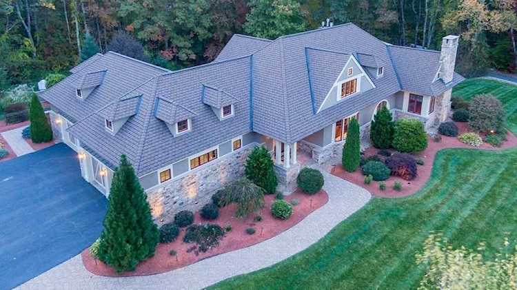 2 Buteau Rd Spencer, MA 01562