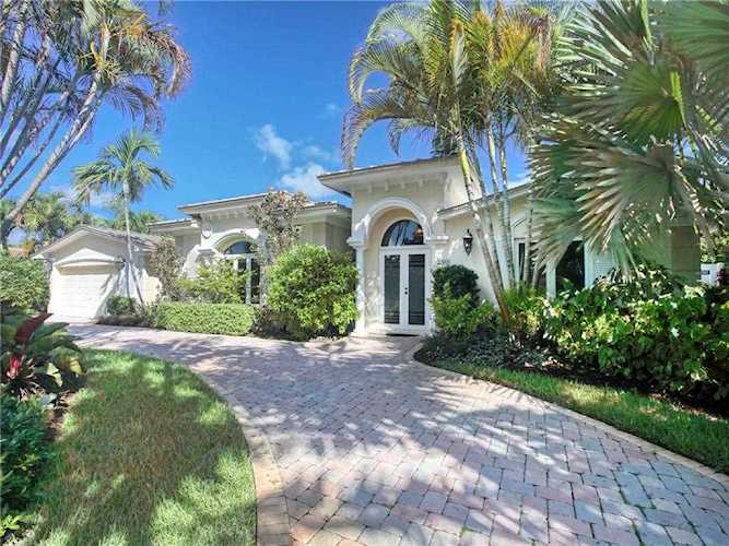 2301 NE 37th St Fort Lauderdale, FL 33308
