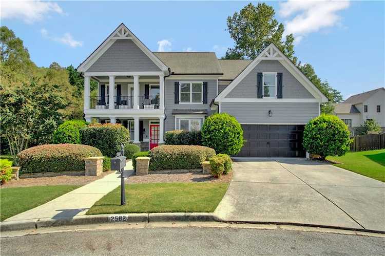 2582 Corey Park Dr Loganville, GA 30052