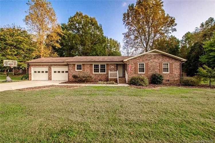 161 State Park Rd Troutman, NC 28166