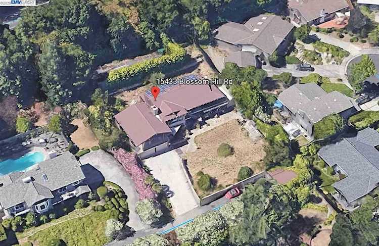 15433 Blossom Hill Rd Los Gatos, CA 95032