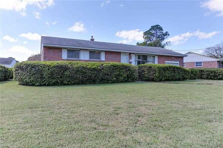 8424 Jolima Ave Norfolk, VA 23518