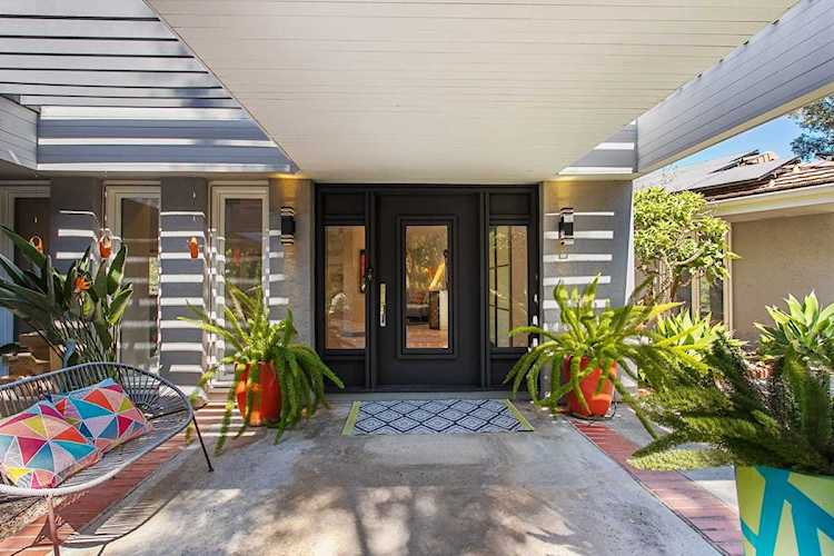 18070 Polvera Way San Diego, CA 92128