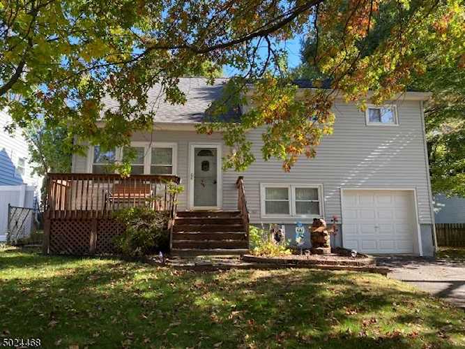 76 Summit Rd Parsippany-Troy Hills Twp., NJ 07054