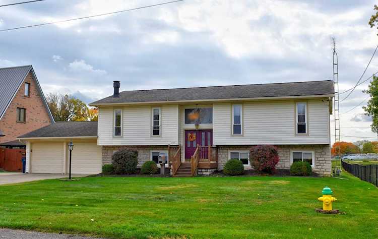 855 W Locust Street Newark, OH 43055