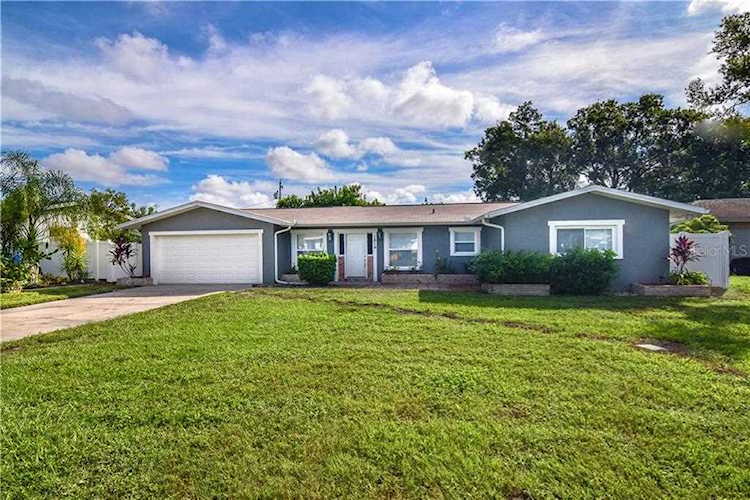 1819 S Betty Ln Clearwater, FL 33756