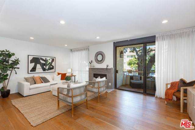 1909 Pelham Avenue #103 Los Angeles, CA 90025