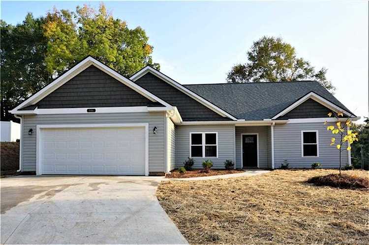 506 Kansas St Kannapolis, NC 28083