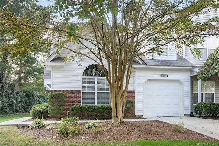 10003 Reindeer Way Ln Charlotte, NC 28216