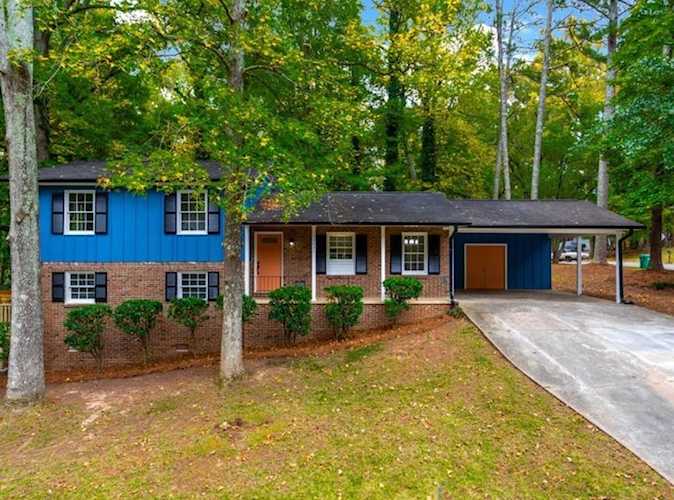 4031 Wedgefield Circle Decatur, GA 30035