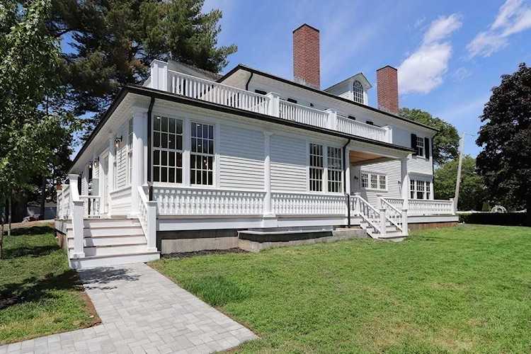 377 Walnut #B Newton, MA 02460