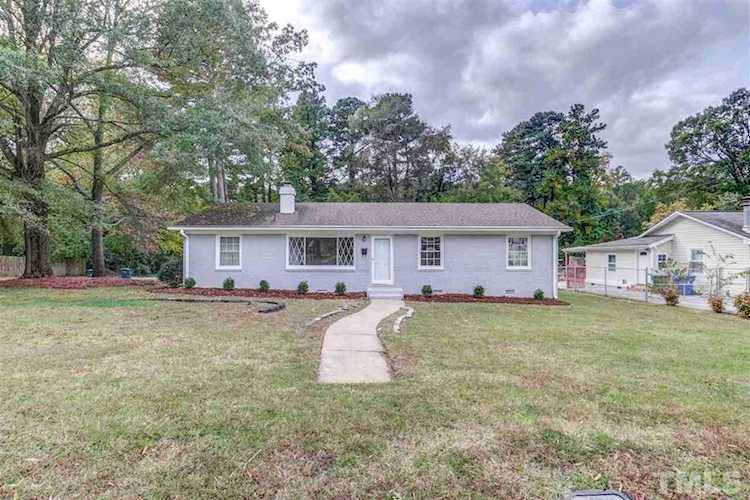 2301 Charlotte Street Durham, NC 27705