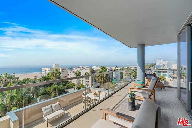 1755 Ocean #903 Santa Monica, CA 90401