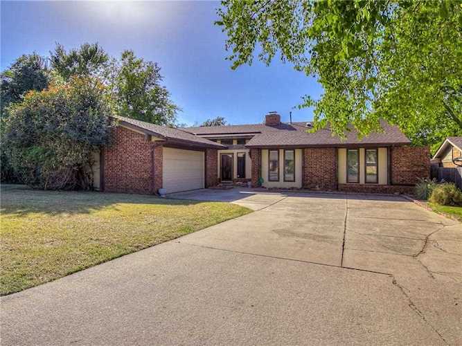 8609 Candlewood Dr Oklahoma City, OK 73132
