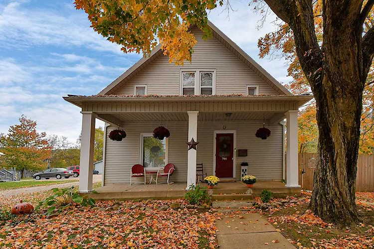 746 Maple Avenue Newark, OH 43055
