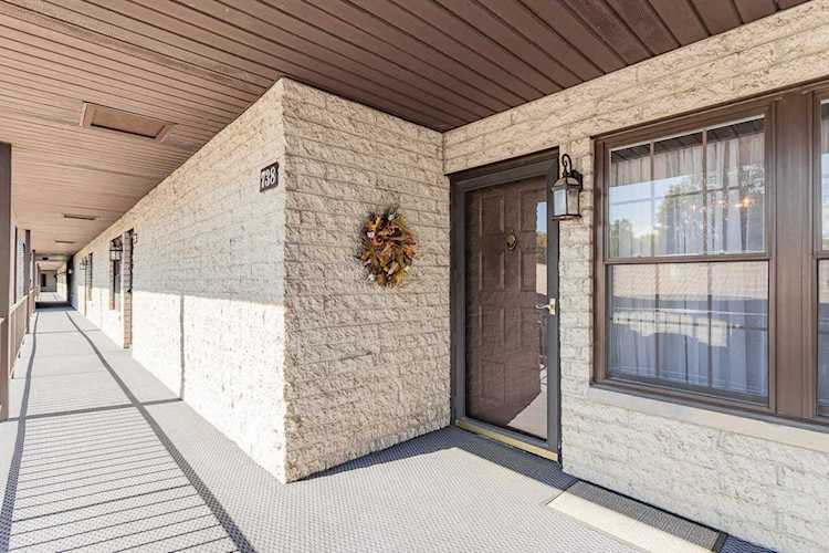 738 Senate Avenue Evansville, IN 47711