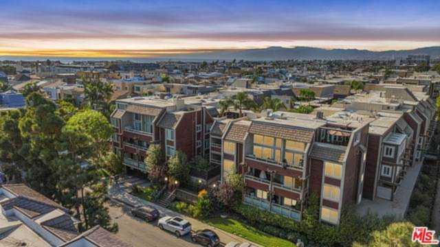 4350 Via Dolce #307 Marina Del Rey, CA 90292