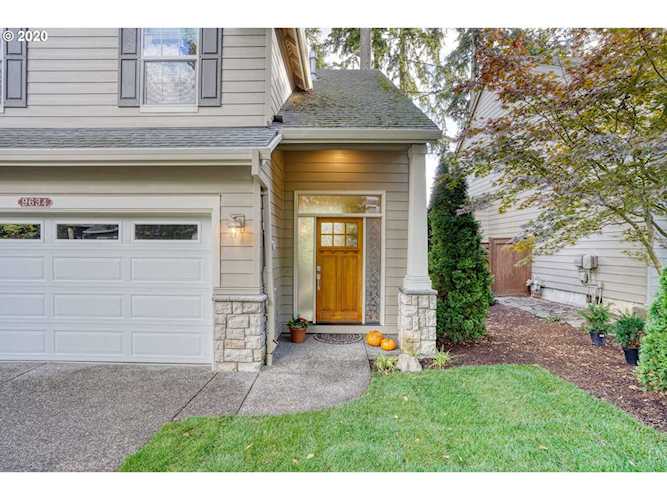 9634 SW Lodestone Dr Beaverton, OR 97007