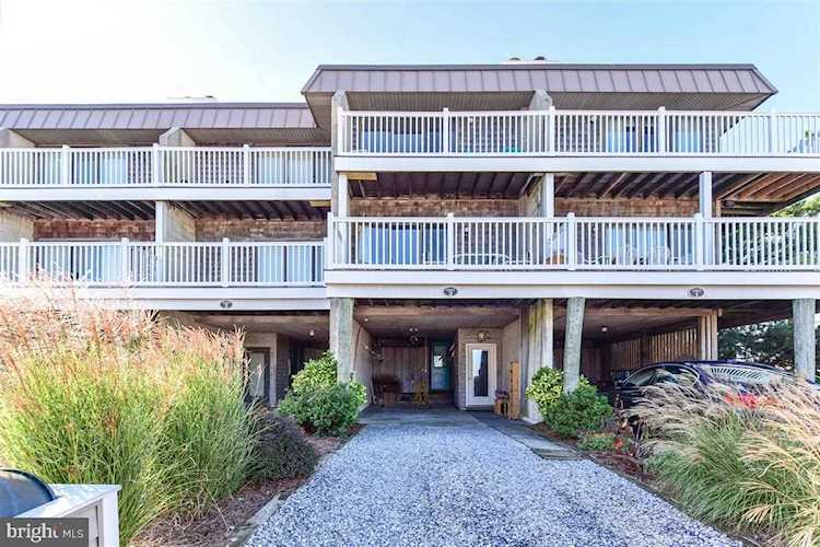 2 E Cannon St Fenwick Island, DE 19944