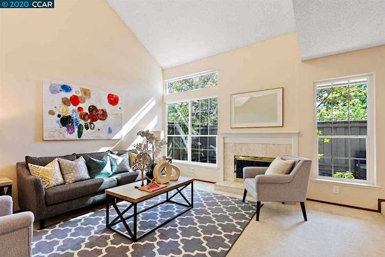 1834 Stratton Circle Walnut Creek, CA 94598