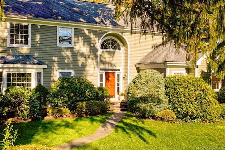 181 Turn Of River Road Stamford, CT 06905