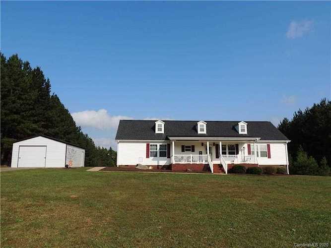 441 Dills Rd Rutherfordton, NC 28139
