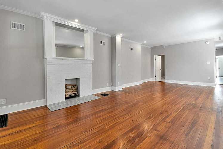 854 Summit Street Columbus, OH 43215