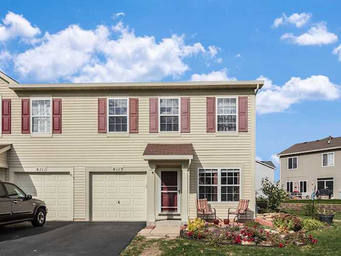 4113 Cummins St Plano, IL 60545