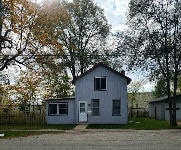 510 E Main St Plano, IL 60545