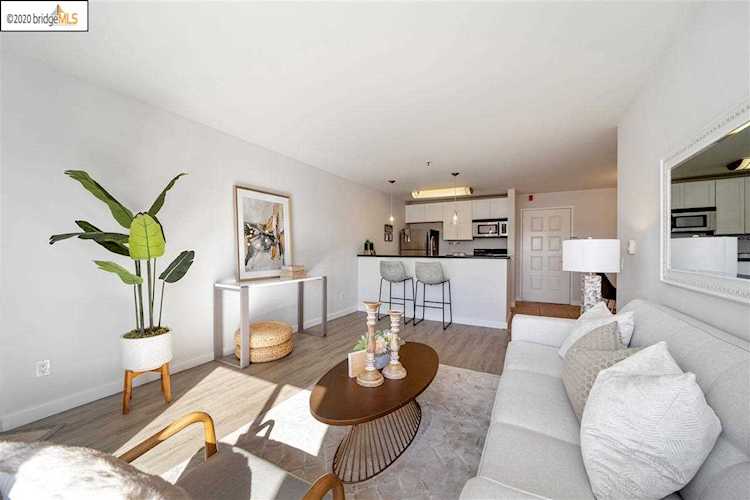6400 Christie Ave Emeryville, CA 94608