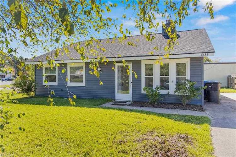 3333 Crabapple Rd Virginia Beach, VA 23452