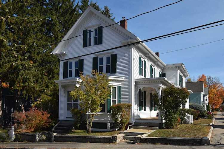 20 Lincoln St Somersworth, NH 03878