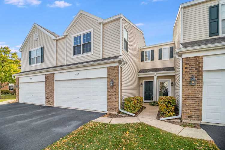 487 Brookside Dr Oswego, IL 60543