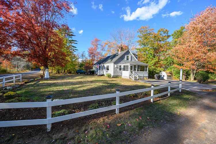 4 Broadview Dr Sanbornton, NH 03269