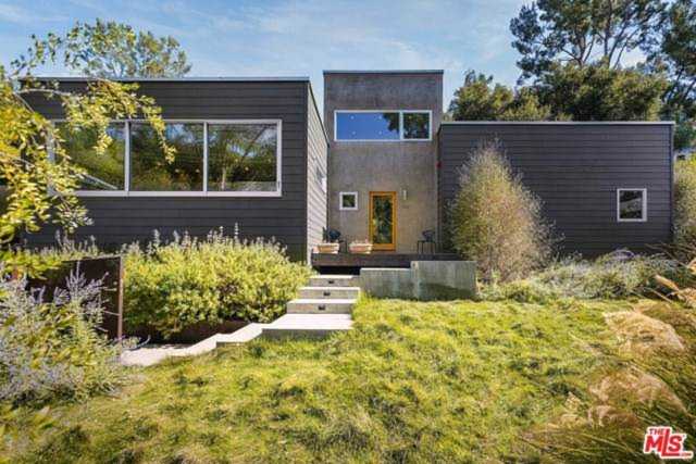 544 Glen Trail Topanga, CA 90290