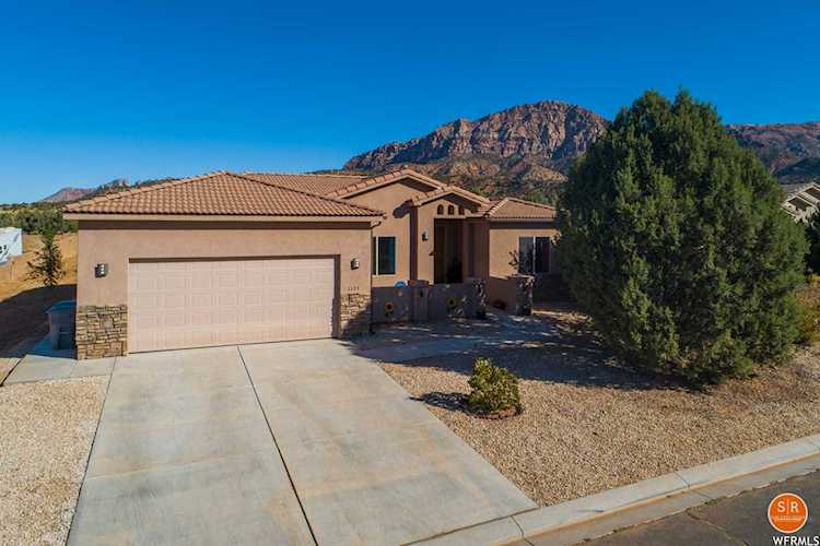 1173 E Big Pinion Ln Apple Valley, UT 84737