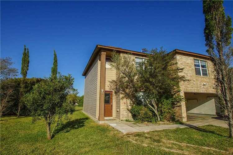 146 Terry CV Kyle, TX 78640