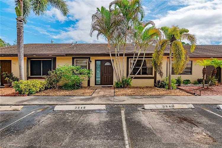 3848 Farragut St #3848 Hollywood, FL 33021