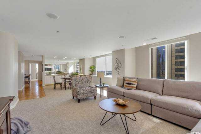 44 S 300 S Salt Lake City, UT 84101