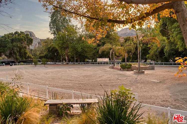 1881 Old Topanga Canyon Road Topanga, CA 90290