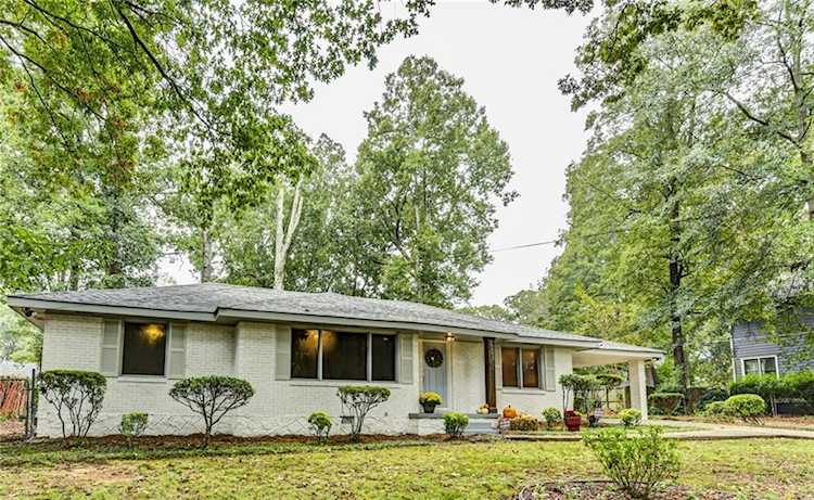 2791 Eastwood Dr Decatur, GA 30032