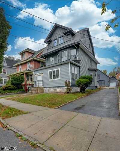 81 Riggs Pl West Orange Twp., NJ 07052