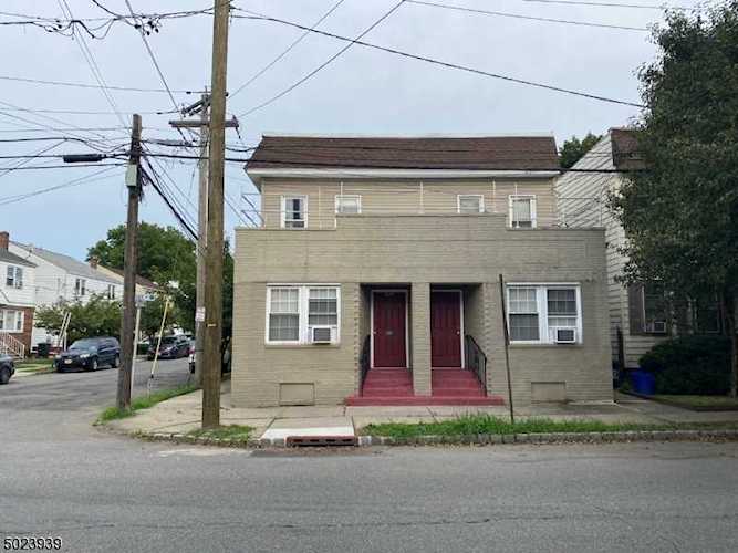 26 Harrison St Belleville Twp., NJ 07109