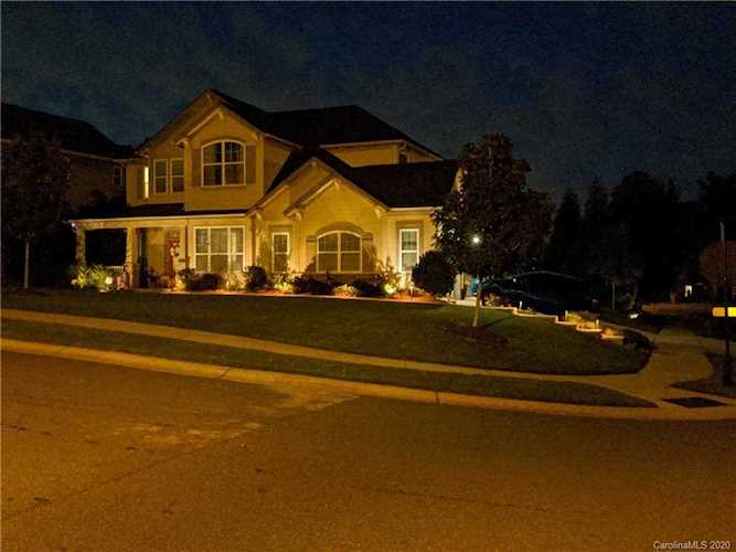1066 Shelly Woods Dr Indian Land, SC 29707